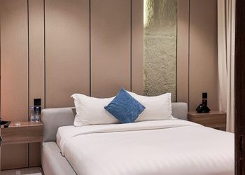 استديو هادئ بسرير ماستر 