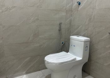 استديو هادئ بسرير ماستر 