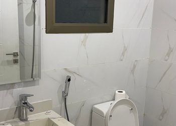 استديو بسرير ماستر وجلسة جانبية