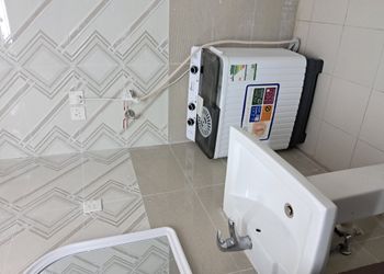 شقة بغرفتين نوم وصالة