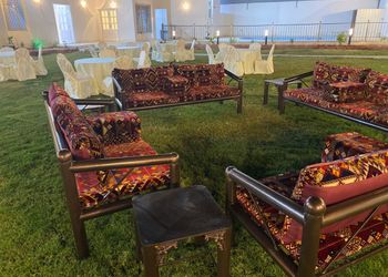 استراحة بمجلس ومسبح خارجي 