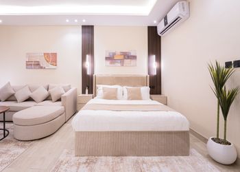 استديو بسرير ماستر ودخول ذاتي