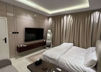 استديو بسرير ماستر ودخول ذاتي