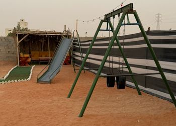 مخيم بجلسة خارجية واجواء ممتعة