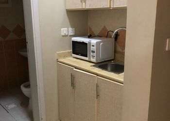 شقة بدخول ذاتي وغرفة نوم 
