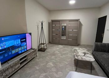 استديو هادئ بسرير ماستر 