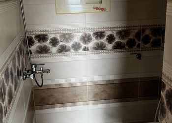 استراحه بمجالس انيقه وواسعه