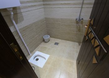 شاليه بمسطح اخضر