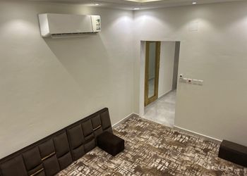 شالية بمجالس ومسبح العاب مائية 