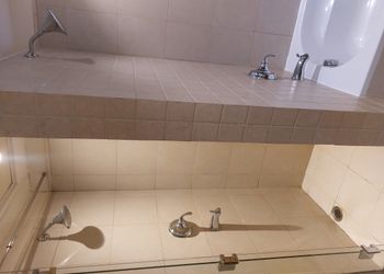 شقة بدخول ذاتي وإطلالة على بحيرة
