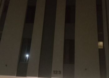 شقة بغرفتين نوم وصالة 