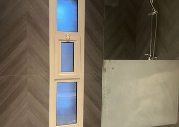 استديو هادئ بسرير ماستر 