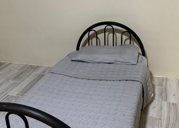 استراحة بغرفه نوم وصالة