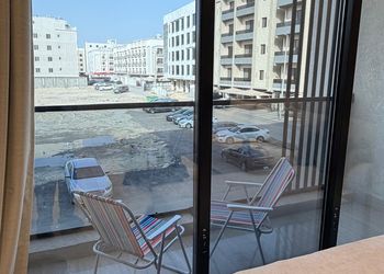 شقة بغرفة نوم وصالة 