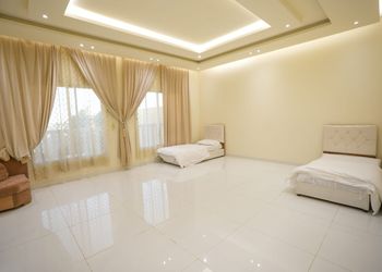 شاليه بألعاب مائية ومسبح