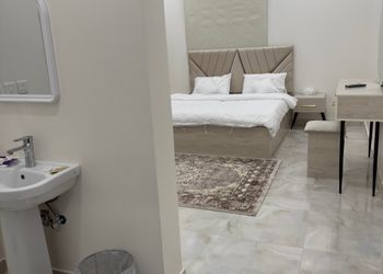 استديو هادئ بسرير ماستر 