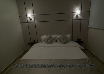 استديو بسرير ماستر ودخول ذاتي