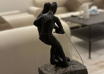 شقة بغرفة نوم وصالة ودخول ذاتي 