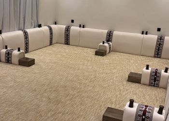 شقة بغرفة معيشة وغرفة نوم 