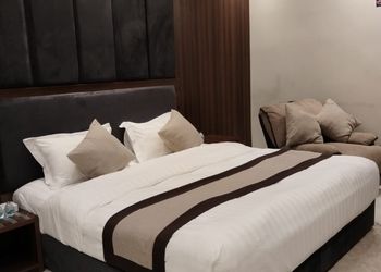 استديو بسرير ماستر و اثاث مريح 