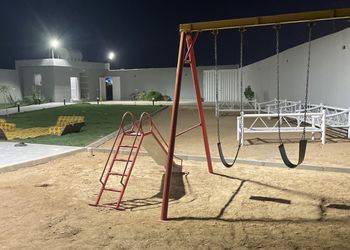 شاليه بصاله ومسبح خارجي 