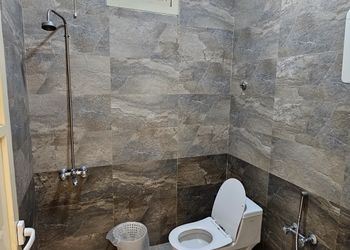 شاليه بمسبح 