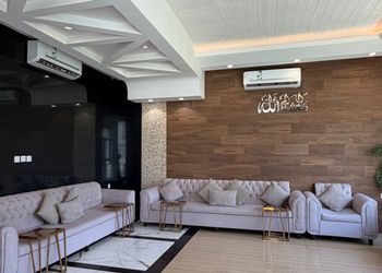 شاليه بمسبح وألعاب اطفال