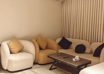 استديو بسرير ماستر