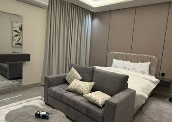 استديو بدخول ذاتي وسرير مريح 