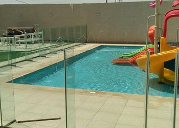 شاليه بمسبح بألعاب مائية 