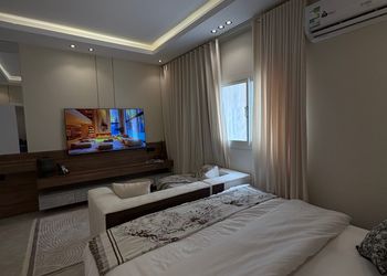 استديو هادئ بسرير ماستر 