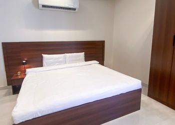 استديو هادئ بسرير ماستر 