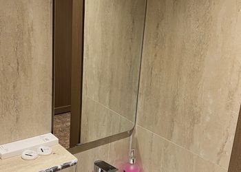 استديو هادئ بسرير ماستر 