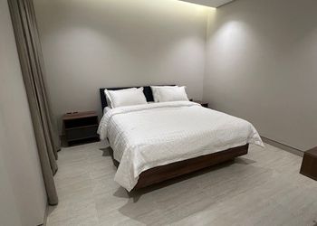 شقة رائعة مطلة على حديقة 