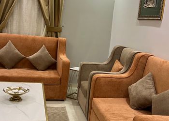 شقة بغرفتين نوم وغرفة جلوس 
