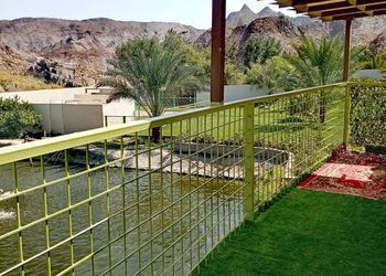 استراحة بإطلالة جبلية ومسطح أخضر