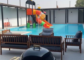 منتجع فندقي بجاكوزي 
