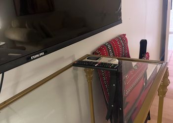 استديو بسرير ماستر وجلسة جانبية