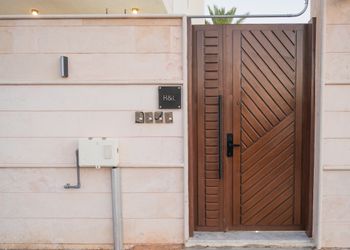 استديو بسرير ماستر وجلسة جانبية 