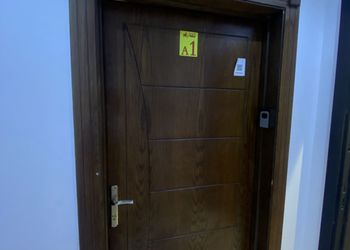 استديو بسرير فردي وجلسة