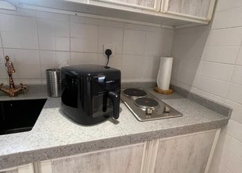 شاليه بمجلس كبير وغرفتين نوم