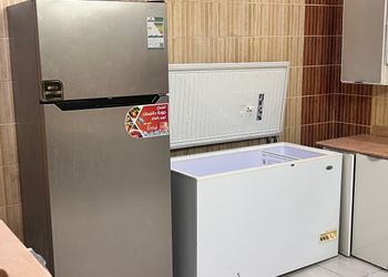 استراحة بمسطح اخضر ومجالس