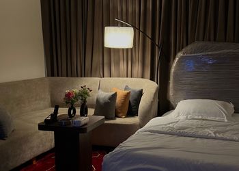 استديو هادئ بسرير ماستر 
