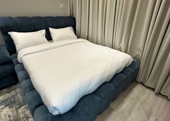 استديو هادئ بسرير ماستر 