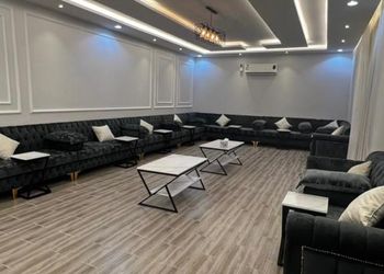 شاليه بمسطح اخضر و مسبح