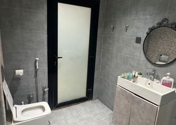 شاليه بغرفة نوم ومسبح وجاكوزي