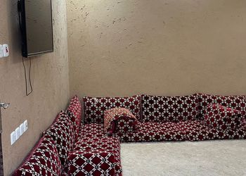 شاليه بمسبح وجلسة خارجية