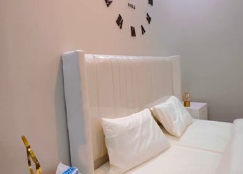 استديو هادئ بسرير ماستر 