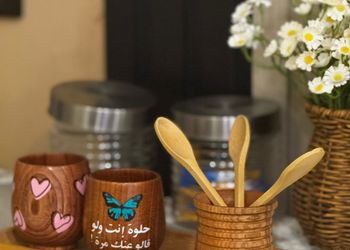 شاليه بمسبح داخلي وصالة جلوس
