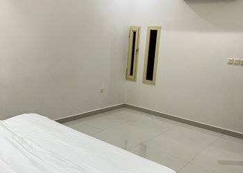 شاليه بألعاب مائية وجلسة خارجية